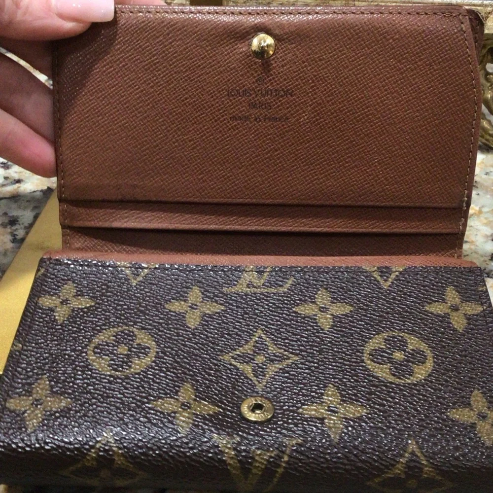 Louis Vuitton Brown Monogram Flap Wallet Authentic EUC